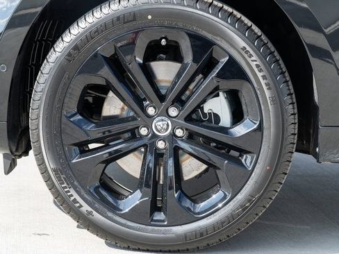 Used 2025 Jaguar F-PACE R-Dynamic S AWD/4WD image 10