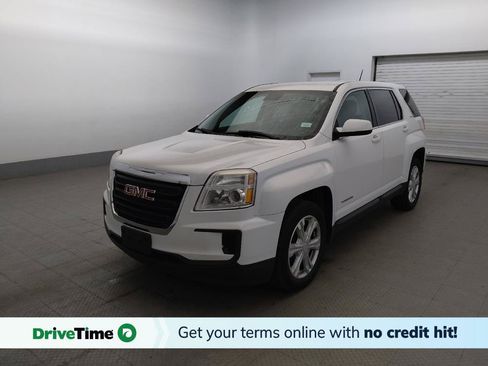 Used 2017 GMC Terrain SLE FWD image 1