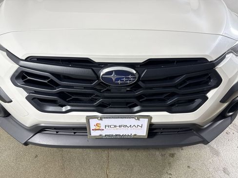 Used 2024 Subaru Crosstrek 2.0i image 25