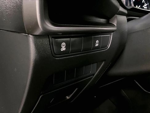 Used 2021 MAZDA MAZDA3 s image 29