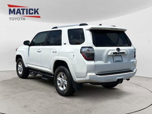 Used 2023 Toyota 4Runner SR5 Premium w/ Moonroof Package AWD/4WD image 5