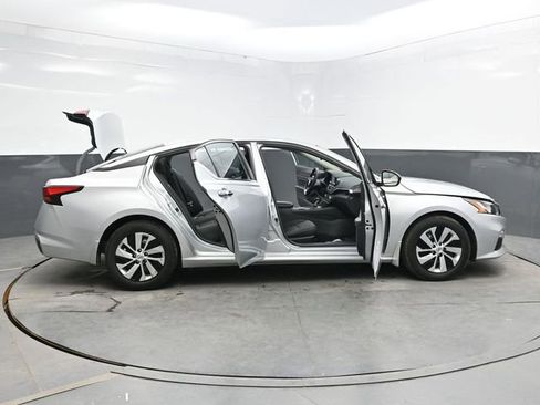 Used 2021 Nissan Altima 2.5 S w/ Driver Assist Package FWD image 41