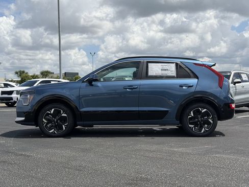 New 2026 Kia Niro Wind FWD image 7