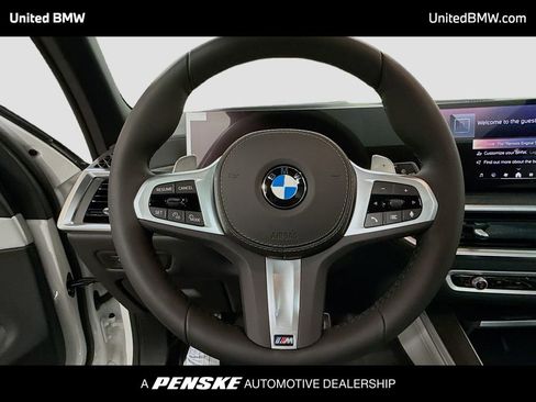 New 2026 BMW X5 sDrive40i image 6