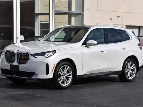 Used 2025 BMW X3 xDrive30i image 12