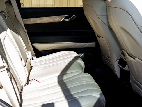 Used 2023 Genesis GV80 2.5T image 23