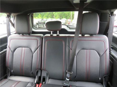 Used 2024 Ford Expedition Max Limited AWD/4WD image 6