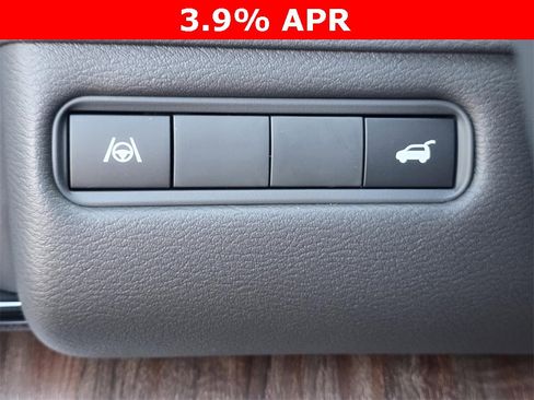 New 2026 Nissan Armada SL w/ Captain's Chari Seat Package image 37