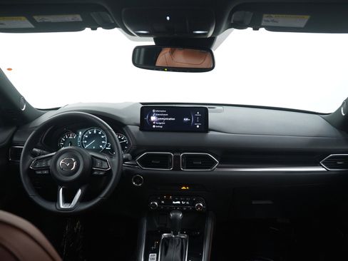Used 2024 MAZDA CX-5 Carbon Edition image 13