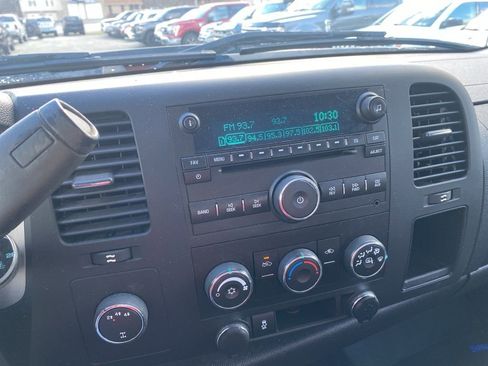 Used 2014 GMC Sierra 2500 SLE w/ SLE Preferred Package image 10