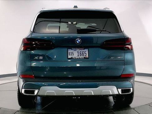 New 2026 BMW X5 xDrive40i w/ Premium Package image 3