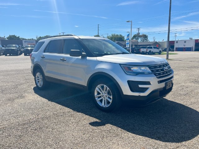Used 2017 Ford Explorer FWD image 12