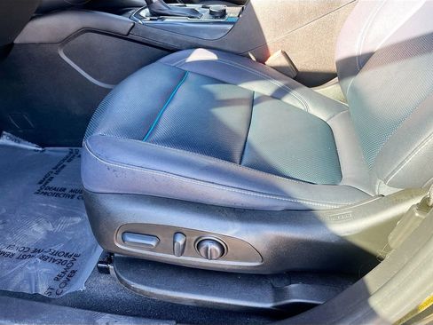 Used 2023 Chevrolet Blazer RS w/ LPO, Floor Liner Package FWD image 19