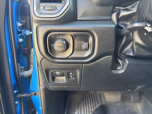 Used 2023 RAM 1500 Big Horn image 29