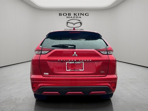 Used 2022 Mitsubishi Eclipse Cross SEL image 4