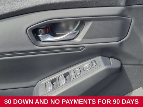 Used 2025 Honda Accord SE image 13