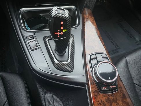 Used 2014 BMW 328i xDrive Sedan image 19