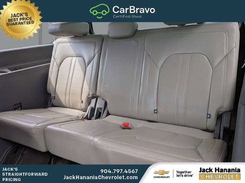 Used 2020 Ford Expedition Limited RWD image 13