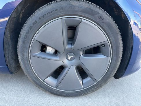 Used 2021 Tesla Model 3 Long Range AWD/4WD image 7