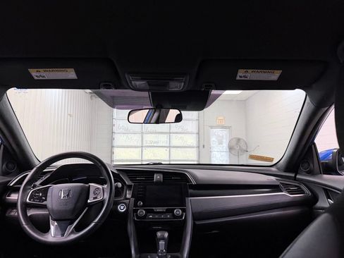 Used 2019 Honda Civic Sport image 24