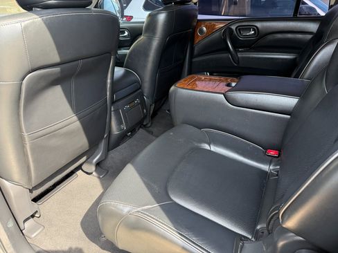 Used 2019 INFINITI QX80 Luxe w/ All-Season Package image 22