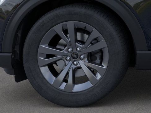 New 2026 Ford Explorer Active AWD/4WD image 19