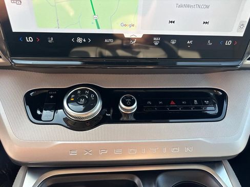New 2027 Ford Expedition Active RWD image 30