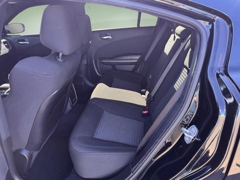 Used 2022 Dodge Charger GT image 25