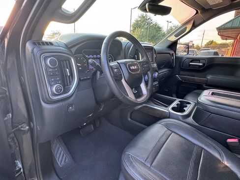 Used 2019 GMC Sierra 1500 Denali w/ Denali Carbonpro Edition AWD/4WD image 11