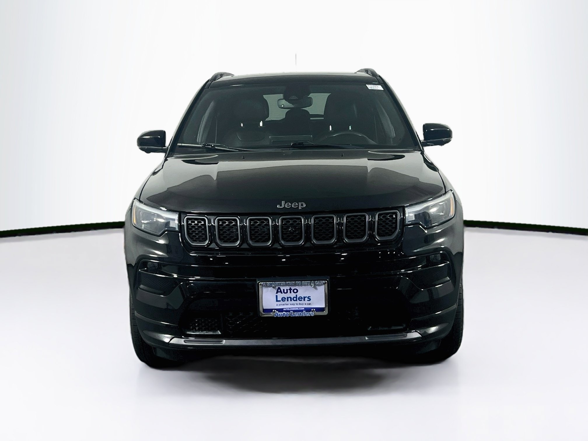 Used 2023 Jeep Compass High Altitude w/ Driver Assist Group I AWD/4WD image 2
