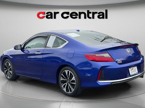 Used 2016 Honda Accord EX image 3