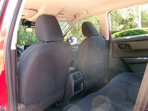 Used 2024 Nissan Rogue S AWD/4WD image 36
