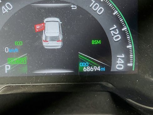 Certified 2023 Toyota RAV4 XLE w/ XLE Grade Weather Package AWD/4WD image 12