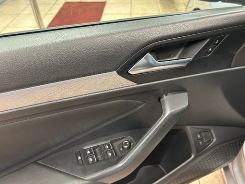 Used 2021 Volkswagen Jetta S image 7