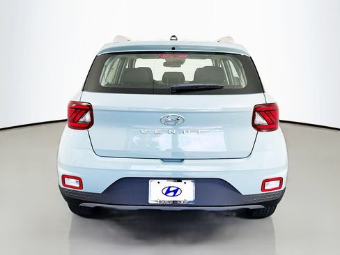 New 2026 Hyundai Venue SEL FWD image 6