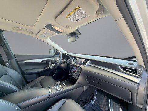Used 2021 INFINITI QX50 Luxe w/ Cargo Package FWD image 15