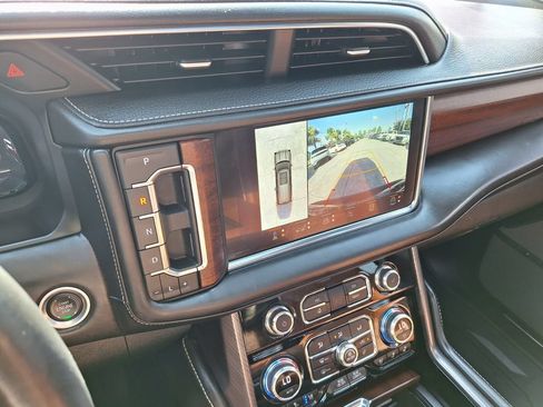 Used 2023 GMC Yukon Denali Ultimate AWD/4WD image 23