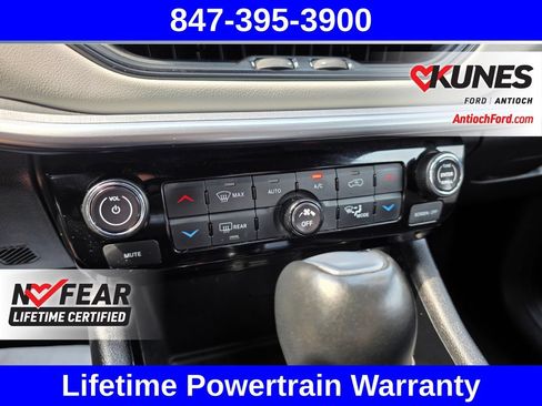 Used 2025 Jeep Compass Limited AWD/4WD image 50