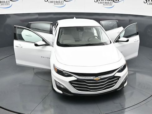 Used 2024 Chevrolet Malibu LT FWD image 34