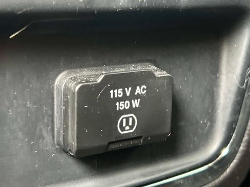 Used 2013 Jeep Grand Cherokee Altitude AWD/4WD image 18