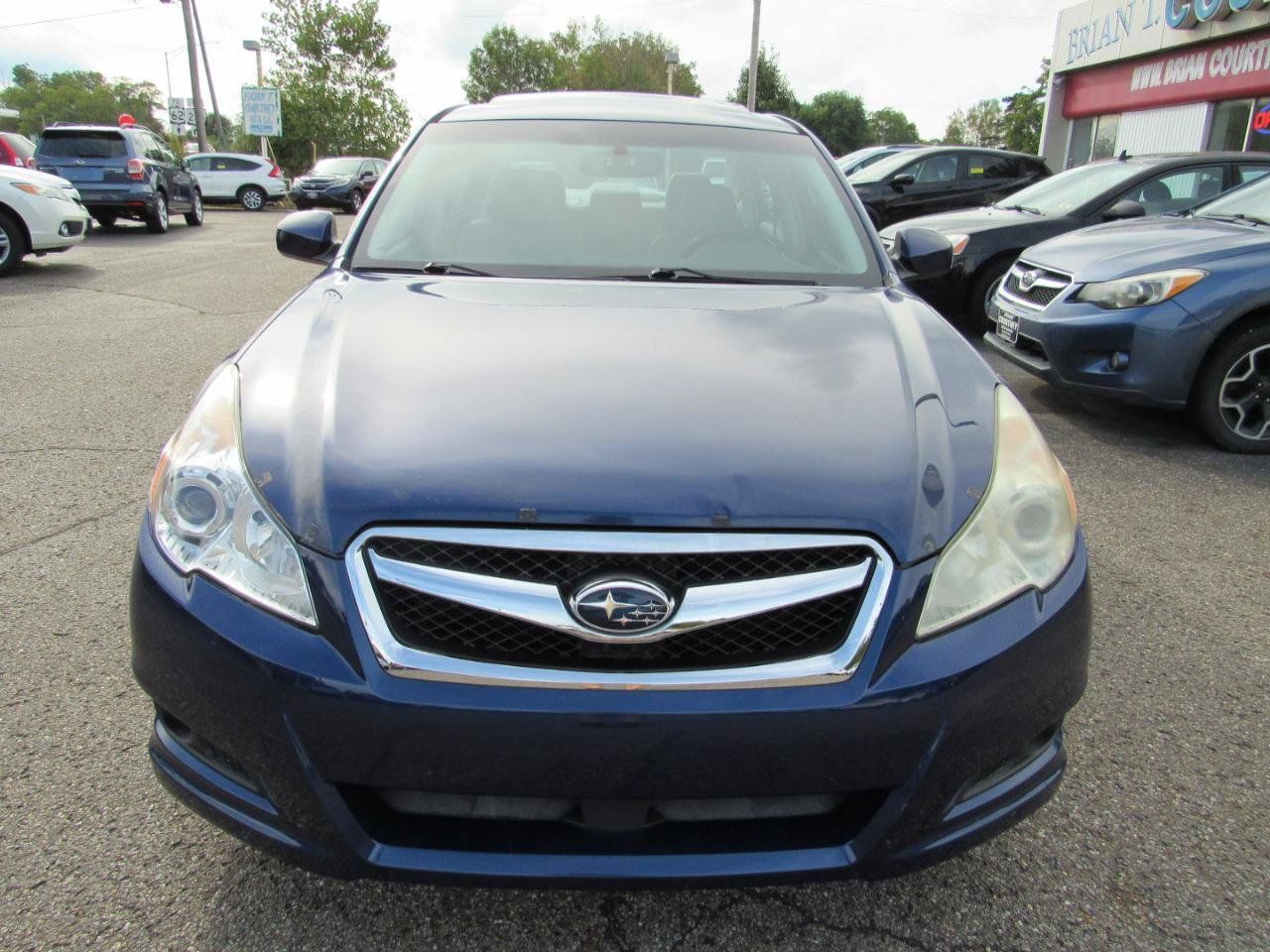 Used 2010 Subaru Legacy 2.5i Limited AWD/4WD image 3