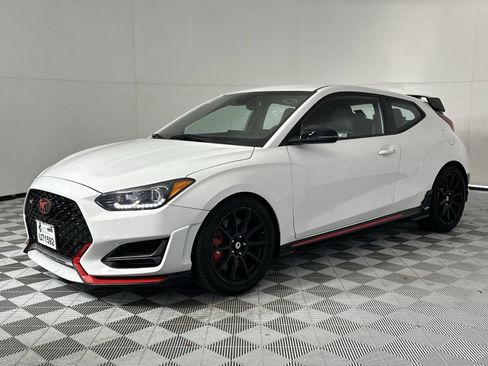 Used 2022 Hyundai Veloster N FWD image 4
