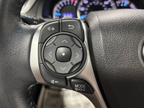 Used 2014 Toyota Camry SE FWD image 19