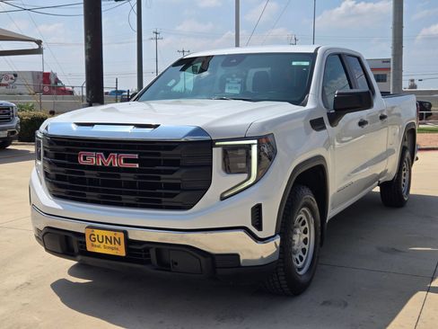 Used 2023 GMC Sierra 1500 Pro w/ Pro Value Package RWD image 3