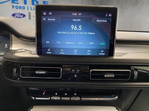 Certified 2024 Lincoln Aviator AWD w/ Premium Package image 16
