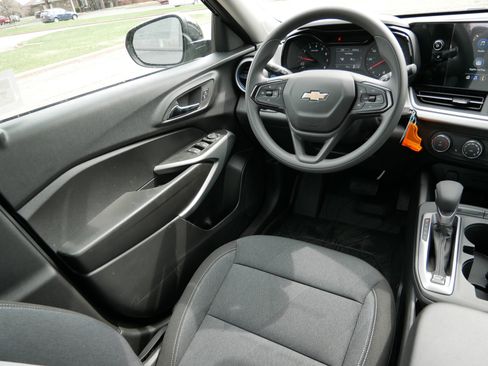 New 2026 Chevrolet Trax LS w/ LS Convenience Package image 13