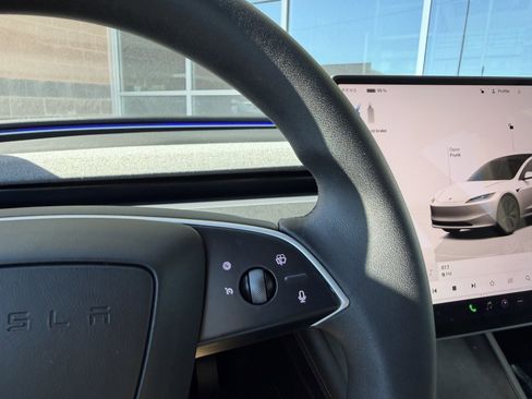 Used 2024 Tesla Model 3 Long Range image 33