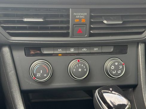 Used 2024 Volkswagen Jetta S FWD image 19