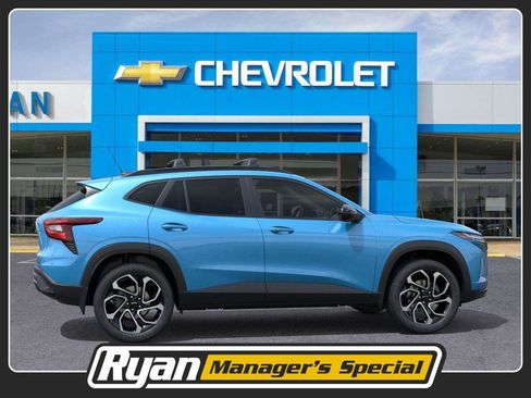 New 2026 Chevrolet Trax RS w/ Driver Confidence Package image 5