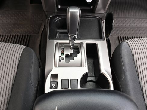 Used 2015 Toyota 4Runner SR5 RWD image 24